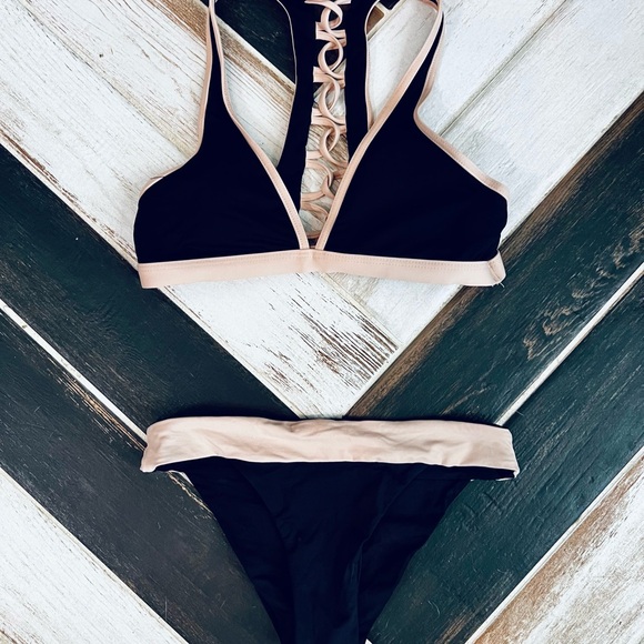 L*Space Bikini Set - Picture 2 of 4